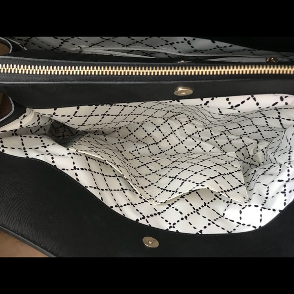 Kate Spade Bag - Picture 6 of 8